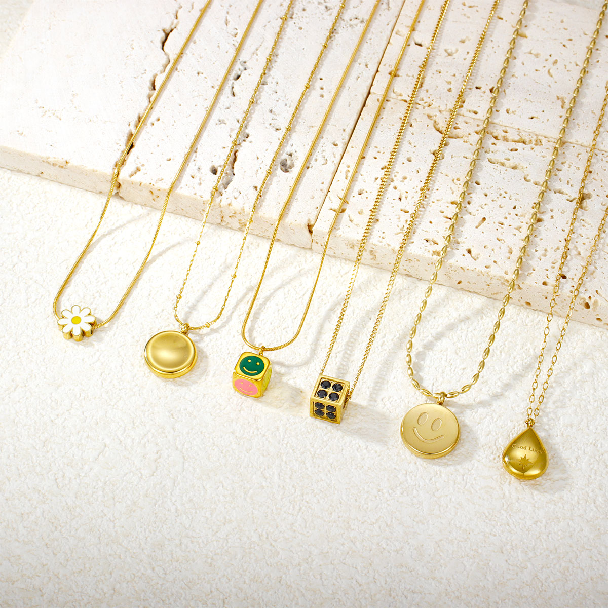 女士镜面抛光开口圆形吊坠不锈钢项链